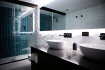 Bathroom Master Suite (Roca)