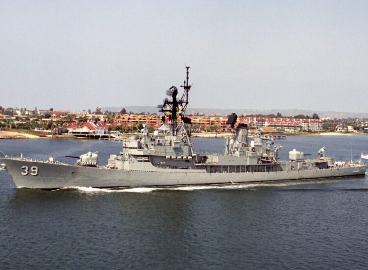ex-HMAS Hobart (D39)