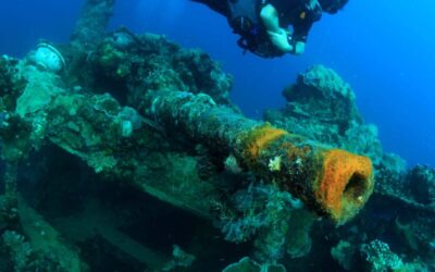 wreck_diver_palau_h